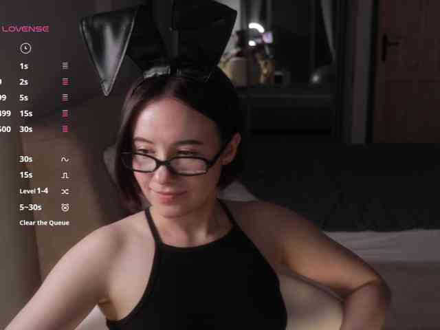 free adult chat now -FemaleEssence-