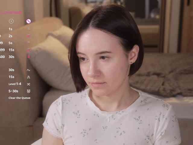 Модель: MissEssie