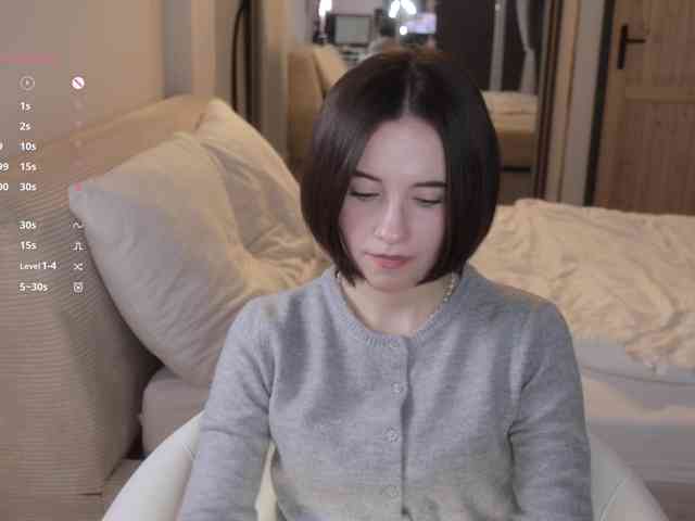MissEssie webcam
