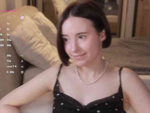 -FemaleEssence- Sex Cam Show