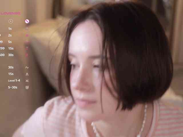 -FemaleEssence- Live Webcam on BongaCams