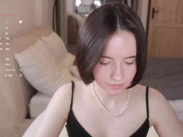MissEssie webcam