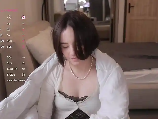 -FemaleEssence-