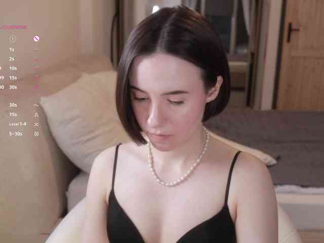 MissEssie webcam