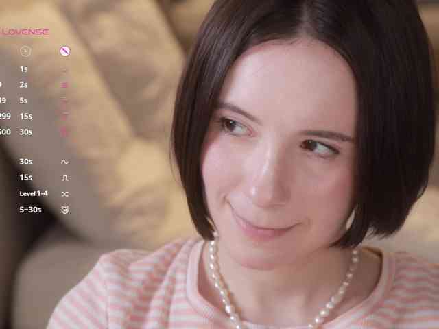 -FemaleEssence- Sex Cam Show