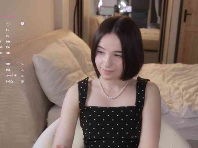 -FemaleEssence-