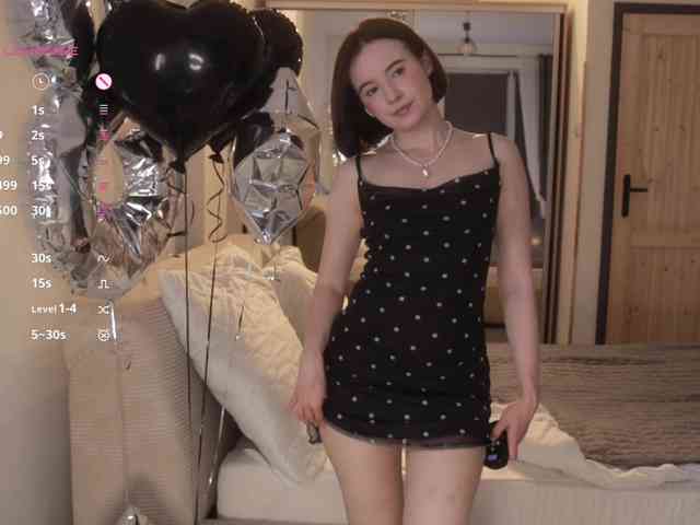 MissEssie webcam