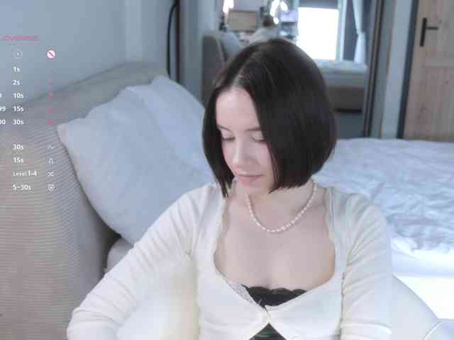 MissEssie webcam