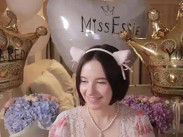-FemaleEssence-
