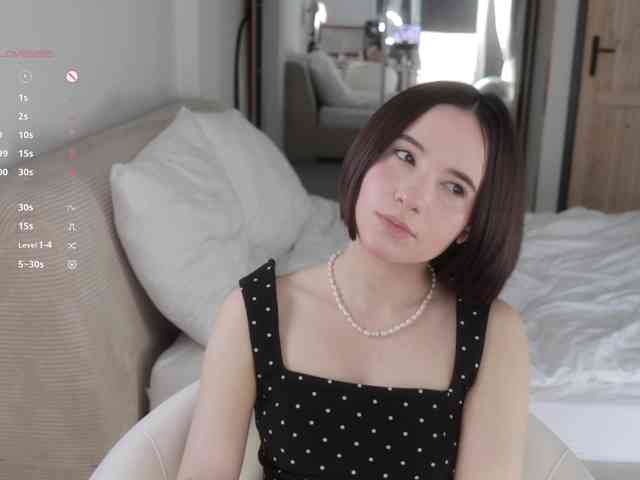 MissEssie webcam