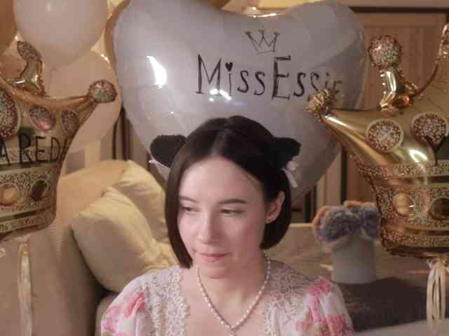 Model: MissEssie