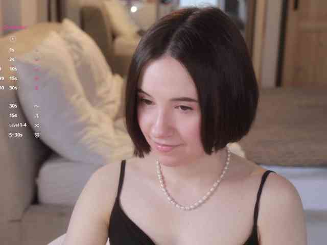 -FemaleEssence-
