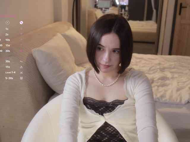 MissEssie webcam