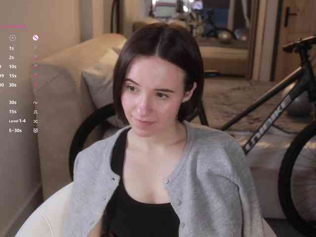 MissEssie webcam