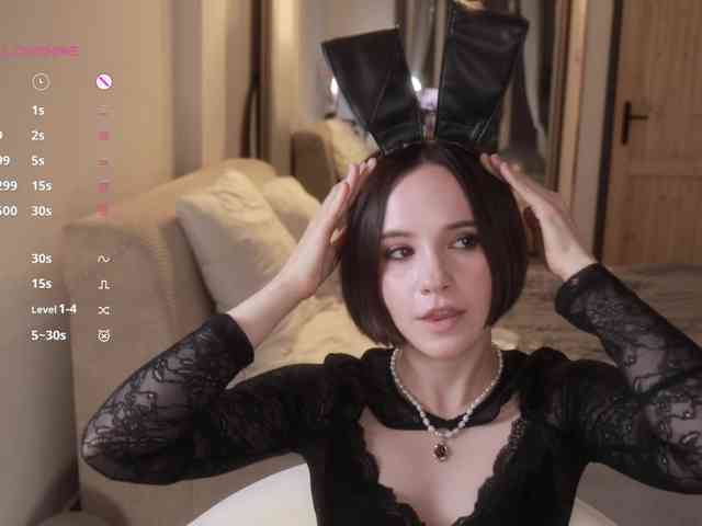 -FemaleEssence- Sex Cam Show