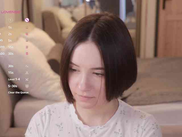 -FemaleEssence-