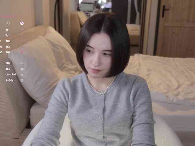 MissEssie webcam