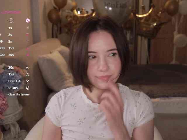 MissEssie webcam