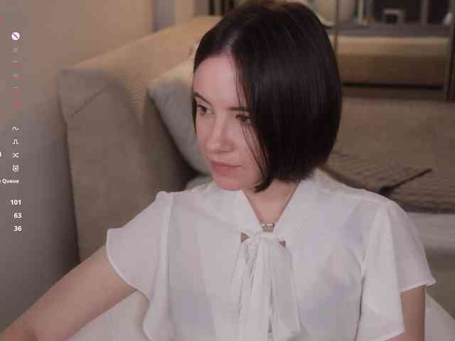 -FemaleEssence-