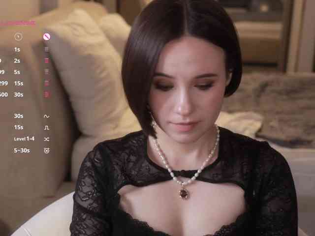 -FemaleEssence- Sex Cam Show