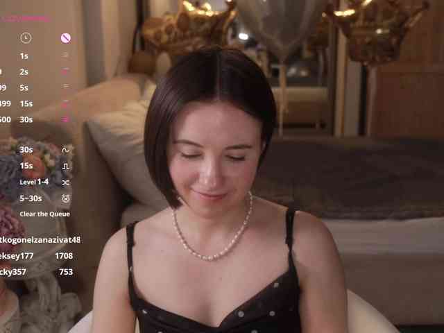 MissEssie webcam