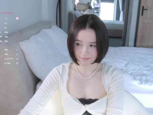 MissEssie webcam