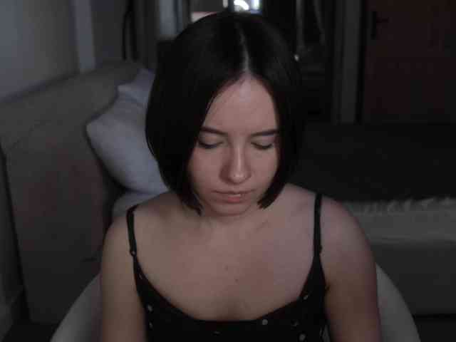 MissEssie webcam