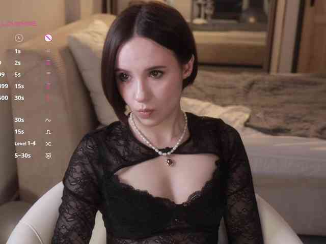 -FemaleEssence- Sex Cam Show