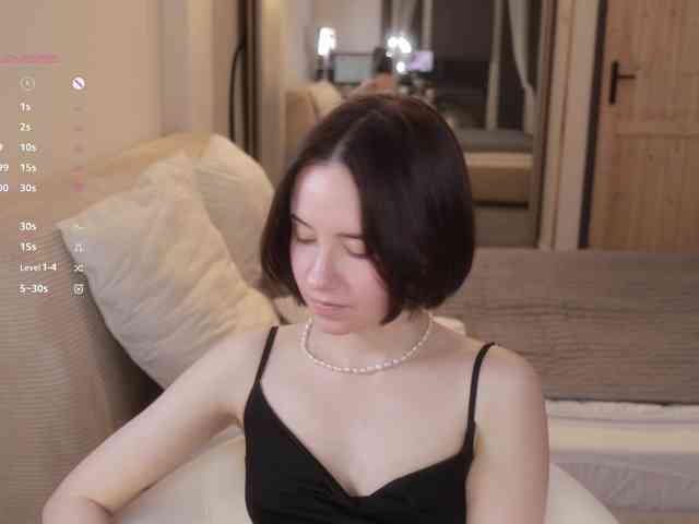 MissEssie webcam