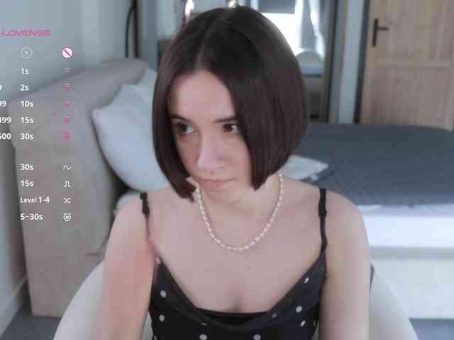 MissEssie webcam