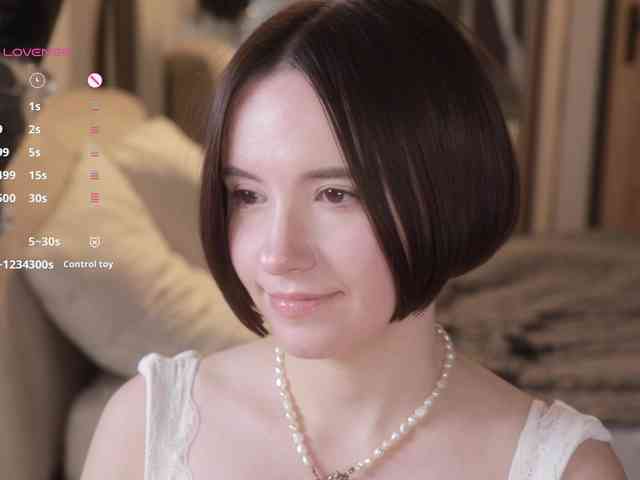 -FemaleEssence- Sex Cam Show