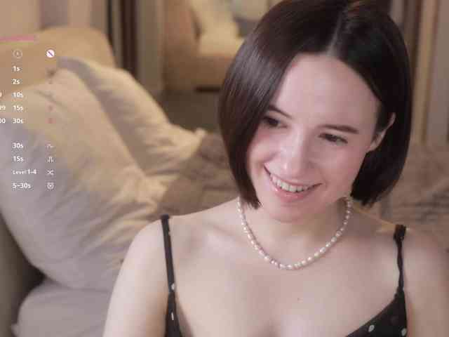 -FemaleEssence- Live Webcam on BongaCams