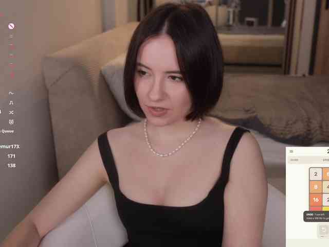 MissEssie webcam