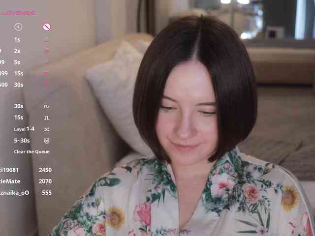 MissEssie webcam