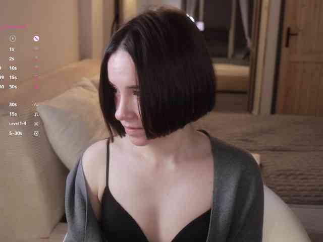 -FemaleEssence- Live Webcam on BongaCams