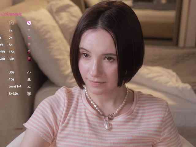 -FemaleEssence- Sex Cam Show