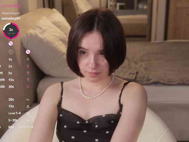 MissEssie webcam