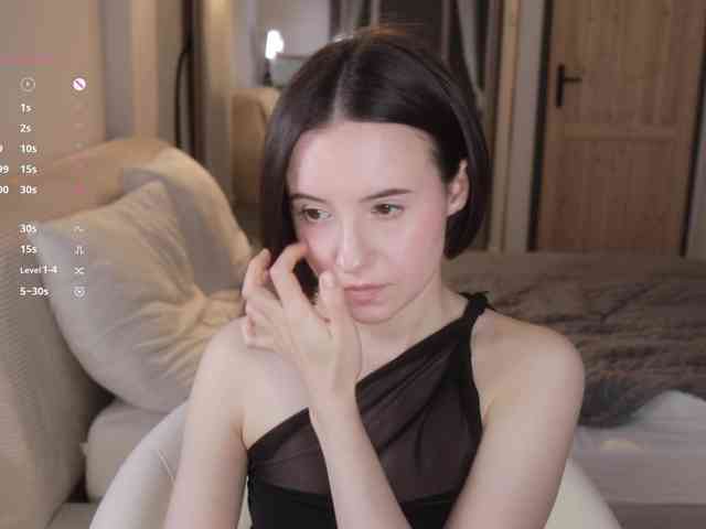 MissEssie webcam