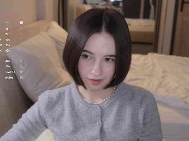 MissEssie webcam