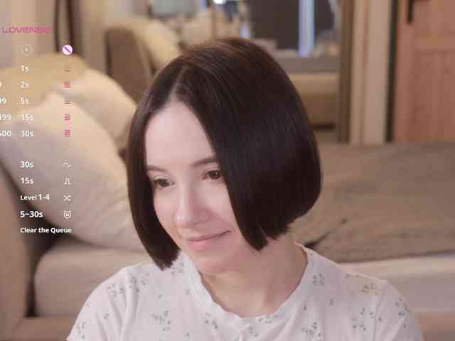-FemaleEssence-