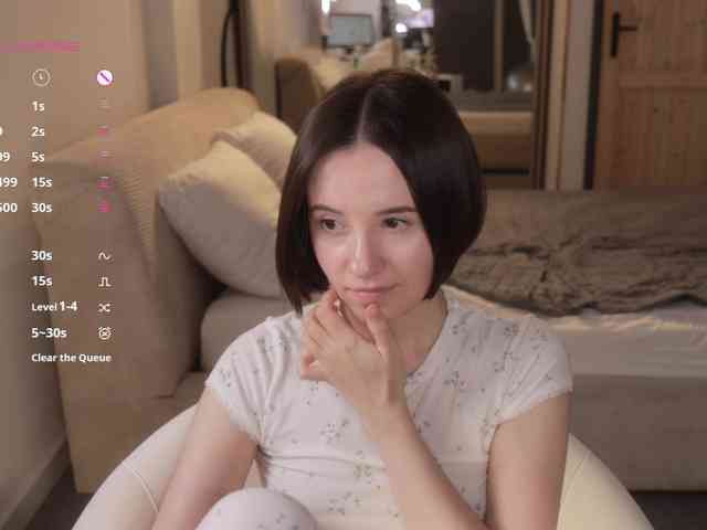 free adult chat now -FemaleEssence-