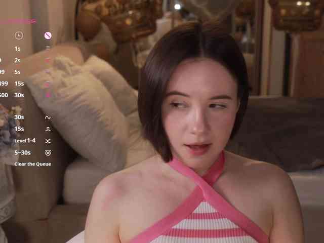 MissEssie webcam