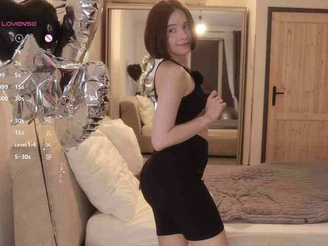 MissEssie webcam