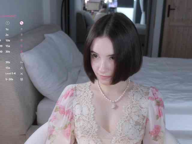 MissEssie webcam