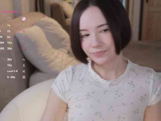 MissEssie webcam