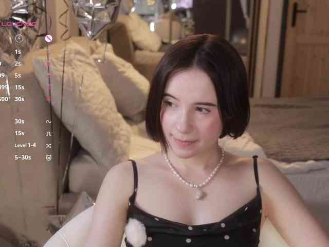 MissEssie webcam