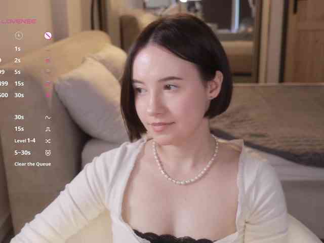 -FemaleEssence-