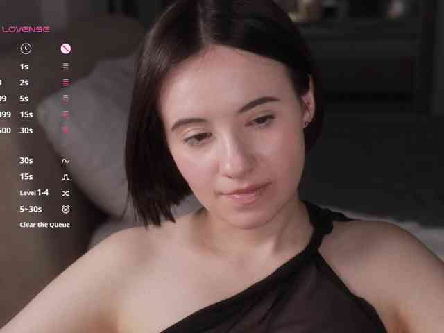 -FemaleEssence-