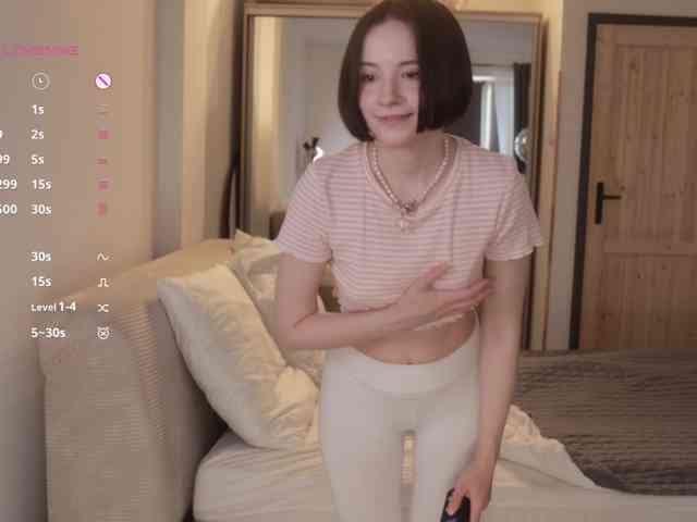 -FemaleEssence- Live Webcam on BongaCams