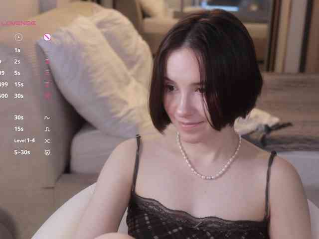 -FemaleEssence- Sex Cam Show
